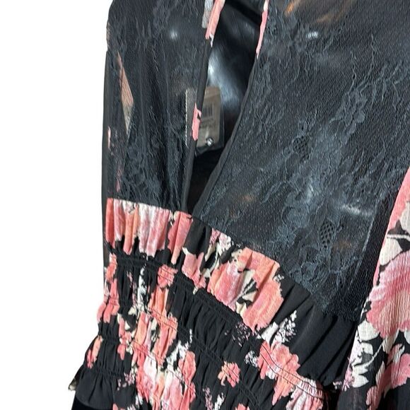 Free people whimsigoth black floral lace keyhole sheer top nwt large witchy - Picture 10 of 11